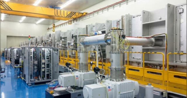 Selcos Expands Global Reach with Micro-LED and Perovskite Solar Tech