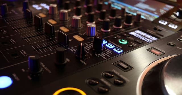 Hong Kong Forum Unites 320 Global Leaders to Boost Business as Superconnector Hub