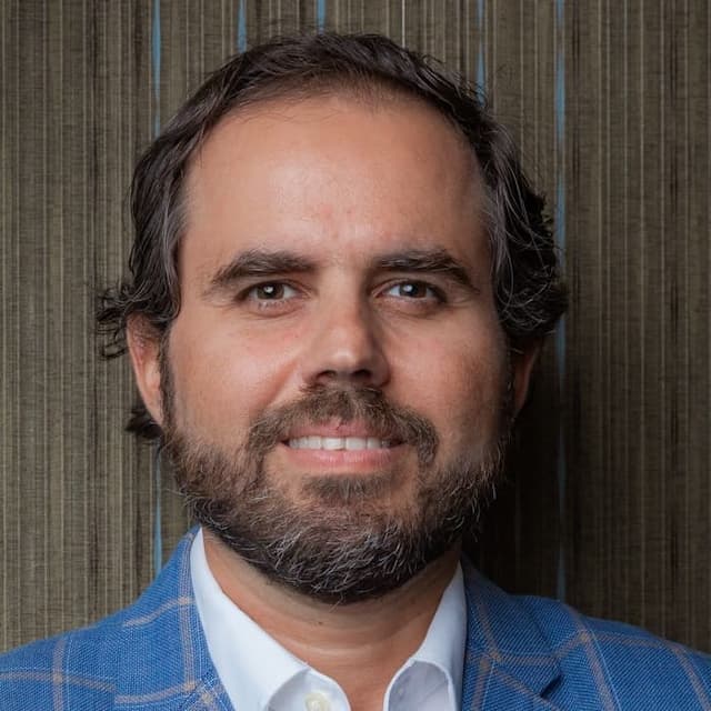Diego Medone & Emigdio Rojas on Consulting IQ's Role in SMB Success