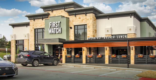 SRS Closes $5.66M First Watch Sale in Dallas with Record Cap Rate