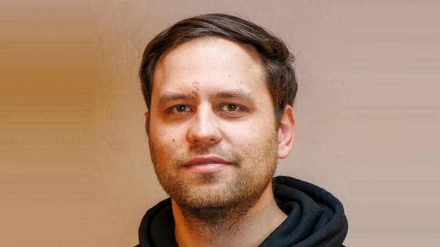 Synthflow's Voice AI Revolution: 45M Calls, $30M Funding, Human-Like Conversations