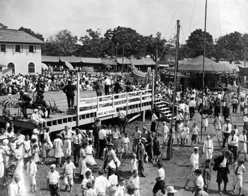 A. Aubrey Bodine: Capturing History Through a Lens