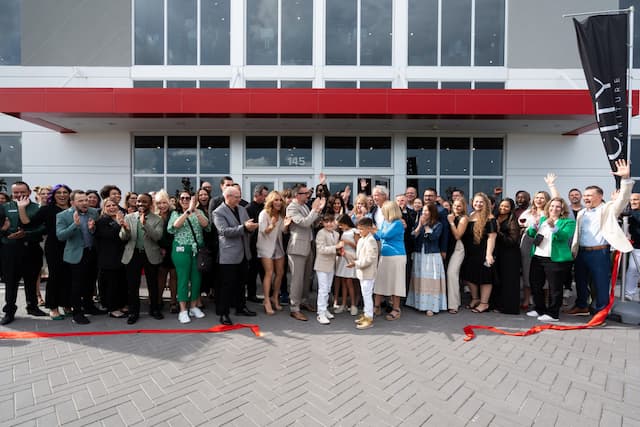 CITY Furniture Expands in Tampa Region with Sarasota Showroom Grand Opening