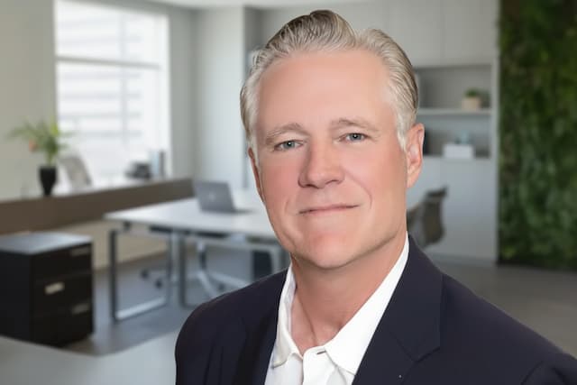 Low Mortgage Rates Lock Americans in Homes, Altering Life Decisions