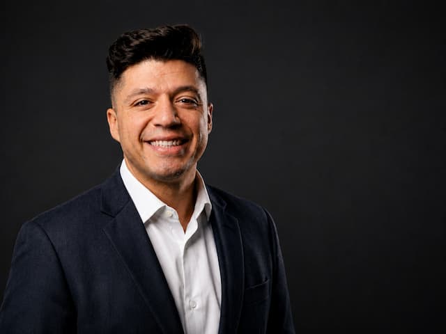 How a Broker's Focus on Electrical Rooms Unlocks Edge Data Center Deals