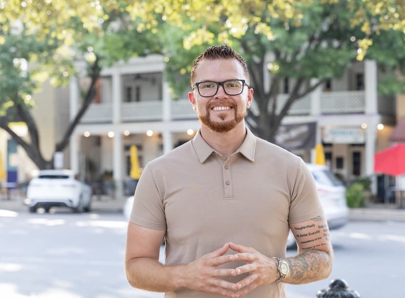 Builders' Low Rates vs. Resale: Smart Buyer Strategy