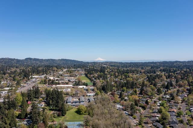 Beaverton Housing Market Tied to Tech Corporate Cycles