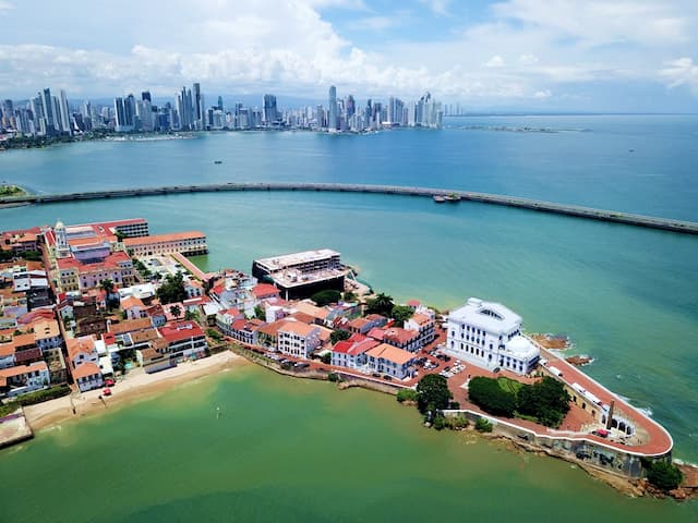 Panama Surprises Investors: More Cosmopolitan Than Expected