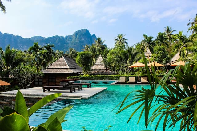 Global Real Estate: Panama, Colombia, Costa Rica, Thailand Compared