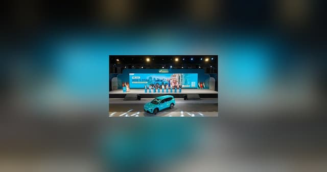 Green SM Launches Fully Electric Limo in India on World Environment Day