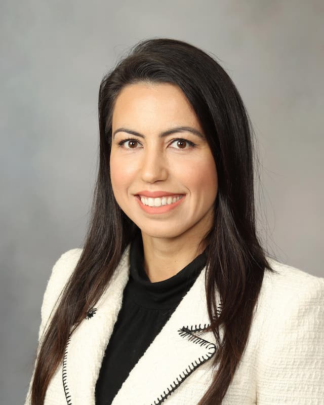 Women Face Cardiac Rehab Barriers Despite Better Outcomes Than Men