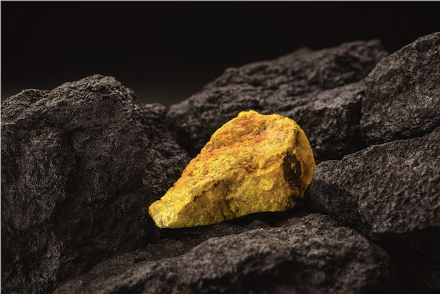 Uranium.io Tokenizes Nuclear Fuel, Opens $5 Investments to Retail Traders