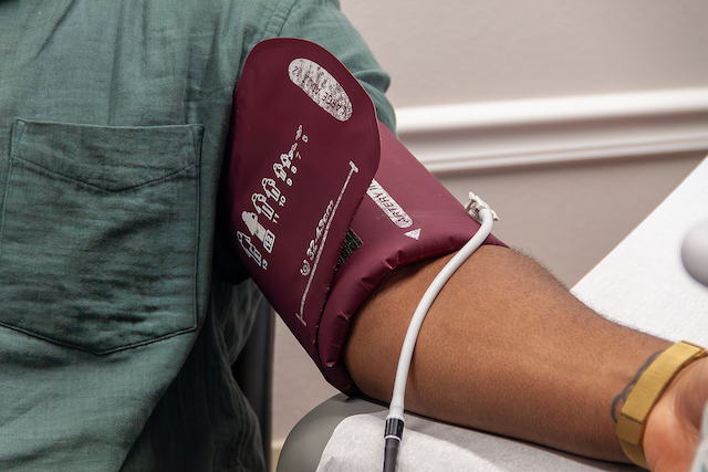 Food Delivery Program Cuts Blood Pressure in Food Deserts