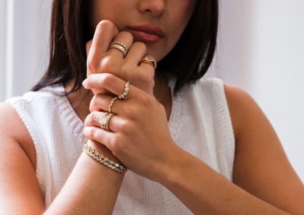 Moi Moi Fine Jewellery Launches The Bezel Collection: A Modern Twist on Timeless Elegance