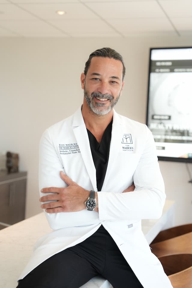 Revolutionary Awake Facelift Redefines Aesthetic Surgery for Young Professionals