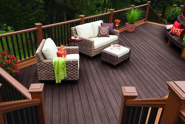 Investing in Deck Upgrades: A Smart Choice for Naperville Homeowners