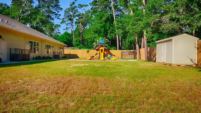 Blossoms Montessori School Reviews: Parents Praise Child Development Outcomes
