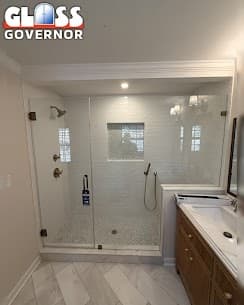 Transform Your Bathroom with Atlanta Shower Doors: Glass Governor Offers Custom Solutions for Every Style