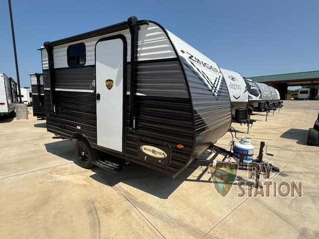 RV Station – Main Expands Katy Inventory with Fifth Wheels and Travel Trailers