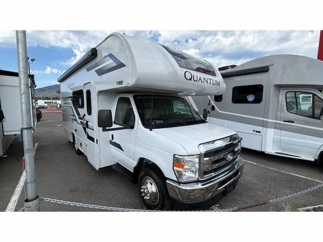 Michael Hohl RV Expands with New Thor Quantum Motorhomes