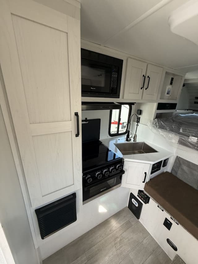 Bobby Combs RV Expands with New 2026 OPUS Campers for Versatile Travel