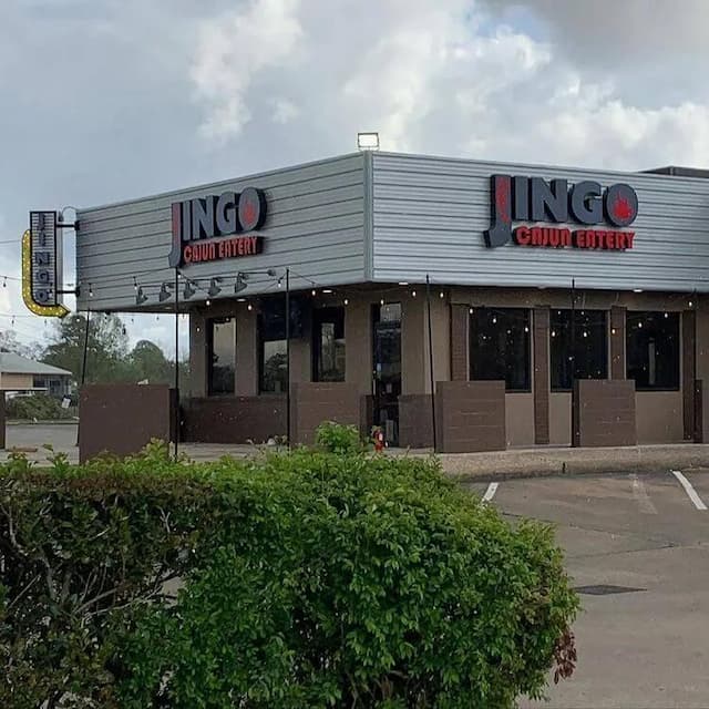 Local Business Boosts Brand Identity with Custom Storefront Signs