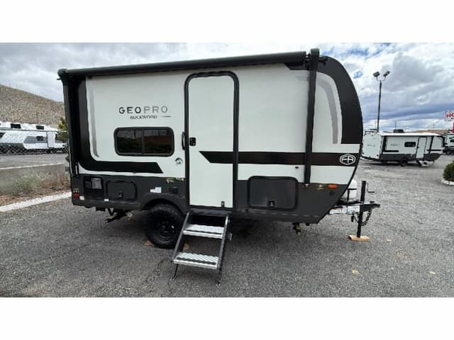 Michael Hohl RV Unveils 2026 Inventory with Solar-Ready RVs