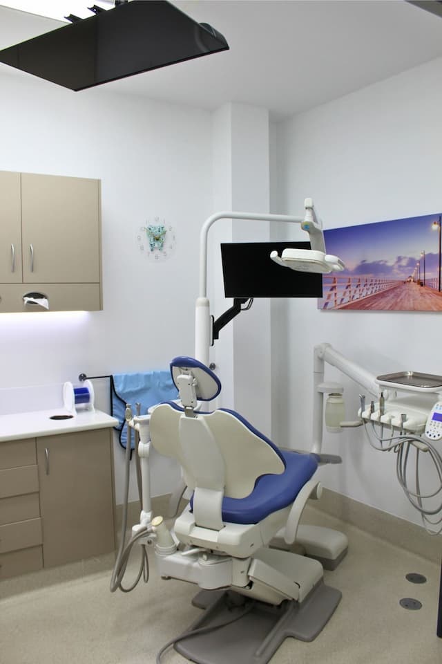 Sandgate Family Dental Expands Tooth Replacement Options