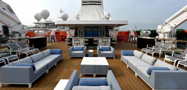 Cruise Lines Elevate Outdoor Luxury with Custom Marine Furniture in 2025