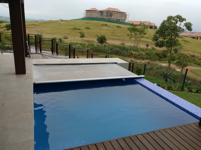 Designer Pool Covers Launches Winter Maintenance Program for Enhanced Pool Care