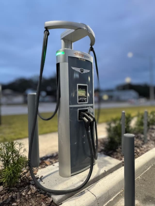 Energy Guardian Cuts Summer EV Charging Costs by 75%