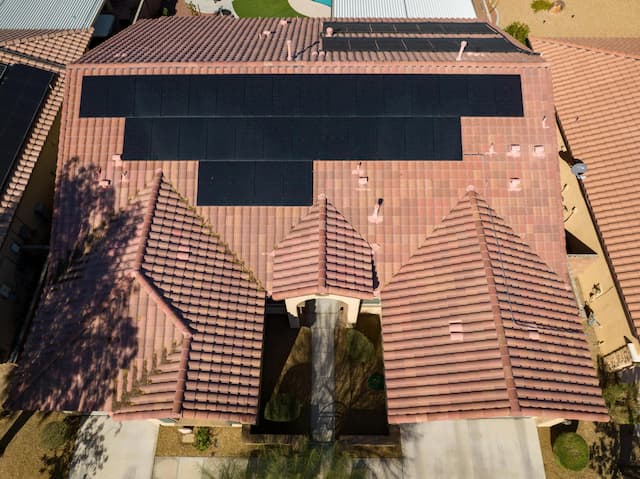 Vegas Solar Guides Consumers with Essential Questions for Solar Transition