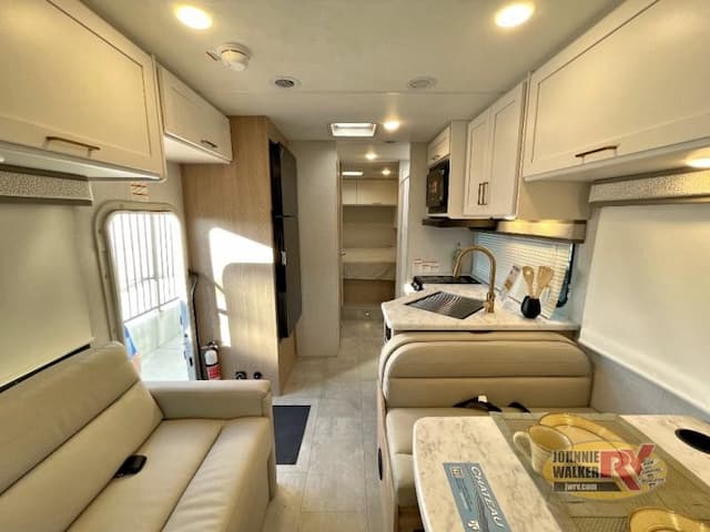 Johnnie Walker RV Reports Strong Motorhome Inventory Movement in Las Vegas