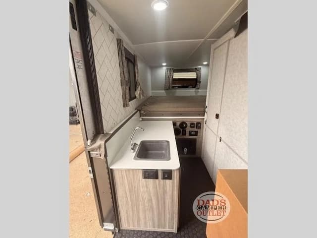 Dad's Camper Outlet Expands RV Inventory in Mississippi with TrailManor Models