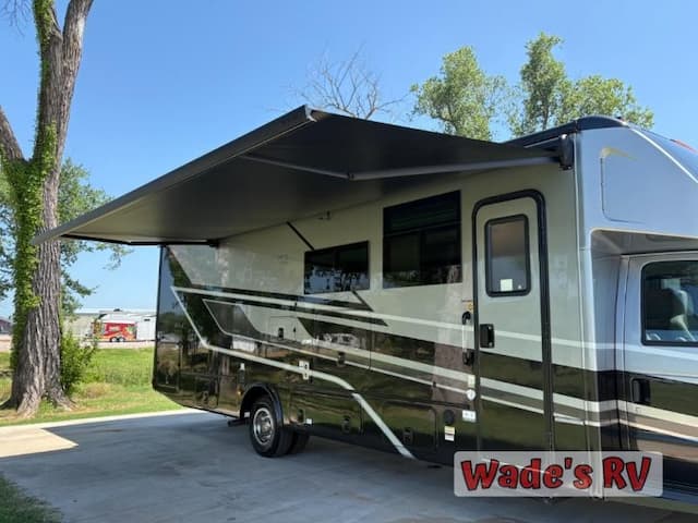 Wade's RV Expands Used Camper Inventory in Oklahoma