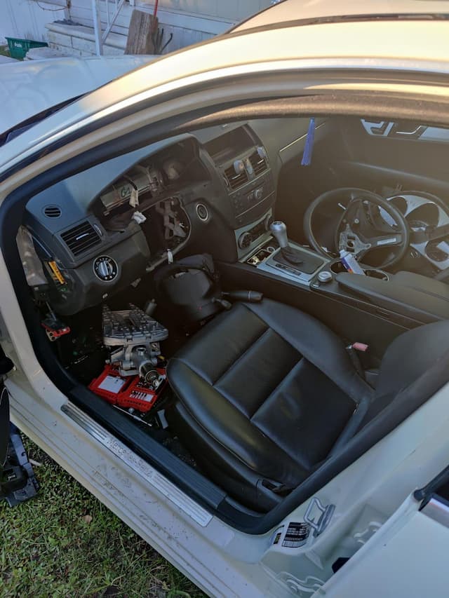 Nova Locksmith: Your 24/7 Automotive Key and Lock Expert in Wilmington