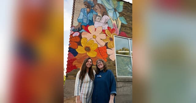 hope&plum Unveils Women-Led Mosaic Mural in St. Paul