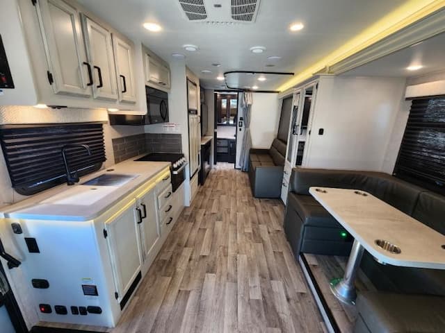 Hilltop Camper & RV Expands Pre-Owned Inventory Across Minnesota
