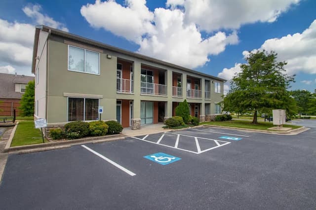 Highway 10 Office Park in West Little Rock Reopens After Major Renovation