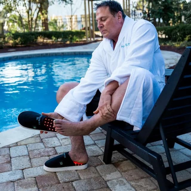 Holistix Unveils Revolutionary Red Light Therapy Slippers for Foot Pain Relief