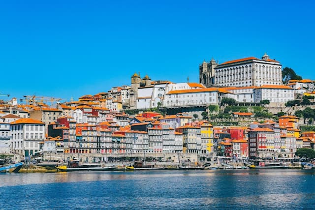 Portugal Golden Visa: Investment Minimums Hold at €250k–€500k for Americans in 2026