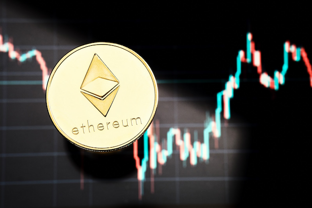 KangaMoon (KANG) Surges, BlackRock Contemplates Ethereum ETF, Solana (SOL) Staking Overview