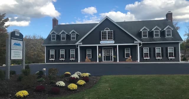 Young's Excavating & Paving Completes Parking Lot Resurfacing for Summit Title in Bedford, NH