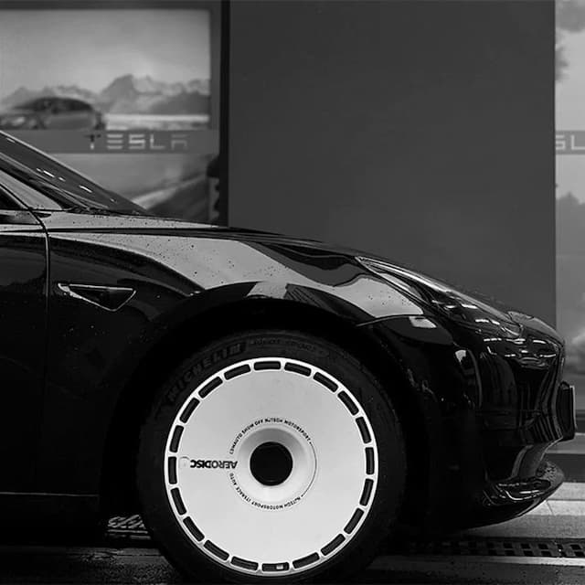 TESERY's Aero Wheel Covers: Enhancing Appearance, Safety, and Performance for Tesla Owners