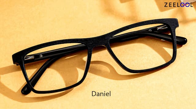 Zeelool's Guide to Choosing the Right Eyeglasses for Work and Casual Life