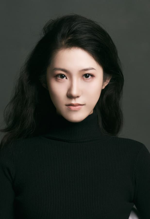 Acclaimed Actress and Filmmaker Eve Zhao's Dazzling Triumph in Independent Cinema