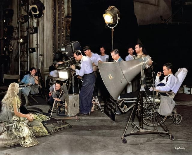 New Book Reveals the True Impact of Orson Welles' War of the Worlds Broadcast