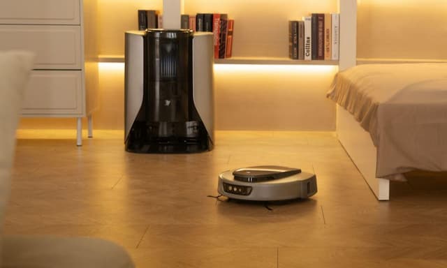 Self-Empty Robot Vacuums: The Ultimate Solution for Pet Hair Cleanup