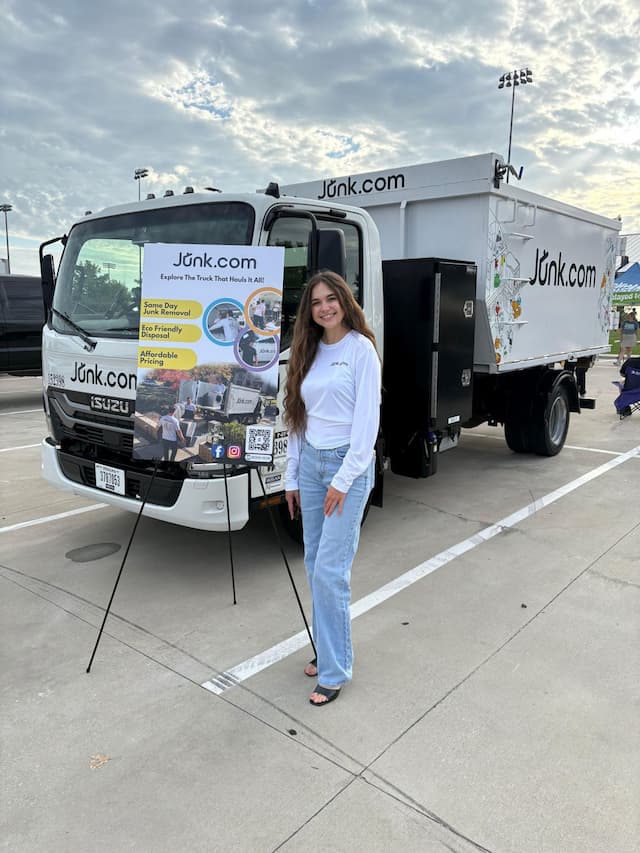 Junk.com Joins Texas City Touch-a-Truck Event Oct. 18