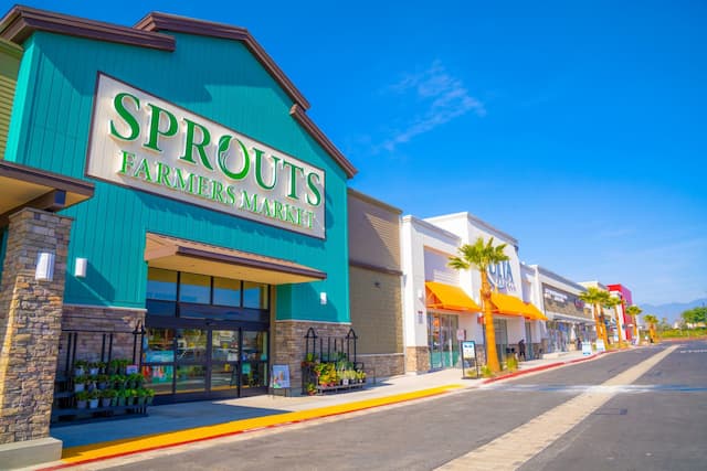 NewMark Merrill Sells Rialto Village to Langdon Street Capital